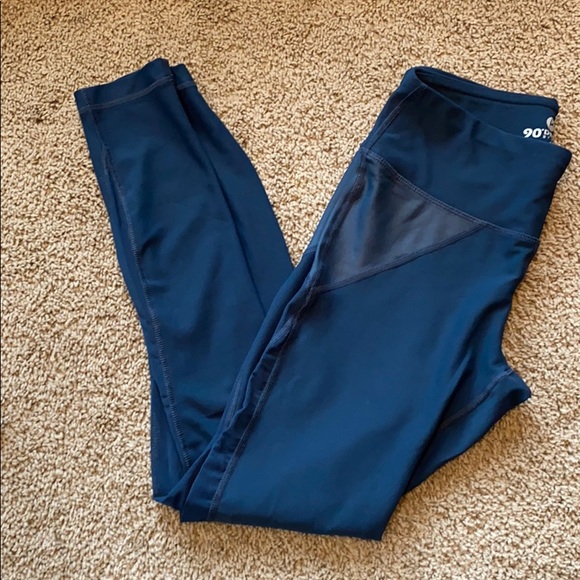 2 pairs of 90 degree by reflex workout leggings. - Picture 2 of 8